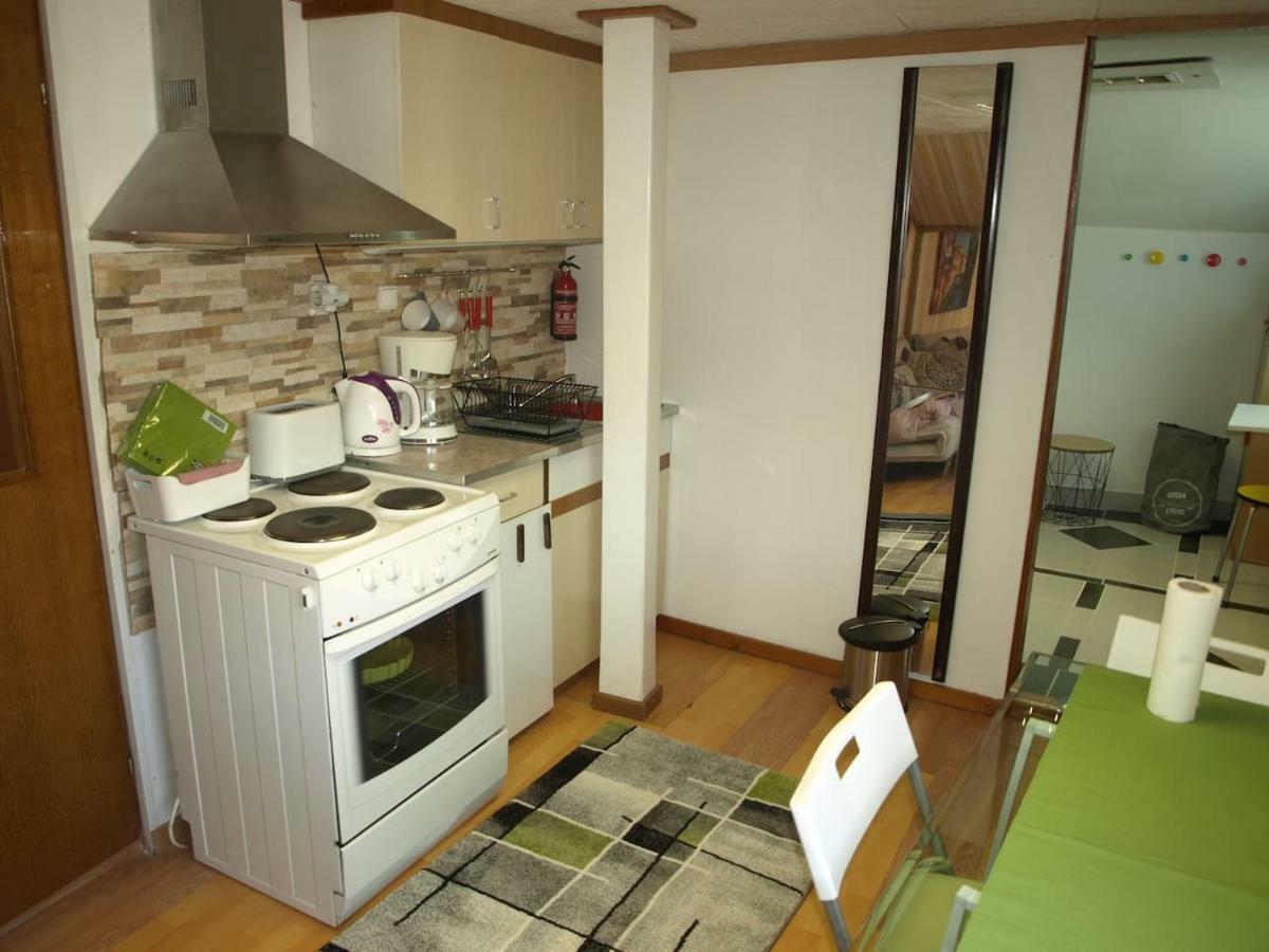 זאגרב Apartment " Studio Green " Free Parking, Self Check-In מראה חיצוני תמונה
